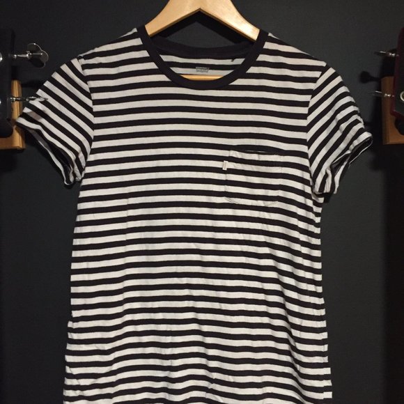 Levi's crewneck tee shirt - Picture 3 of 5